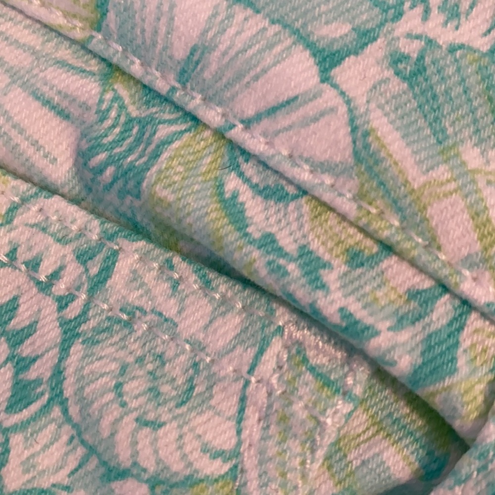 Vineyard Vines seashell print skinny pants - Picture 4 of 6